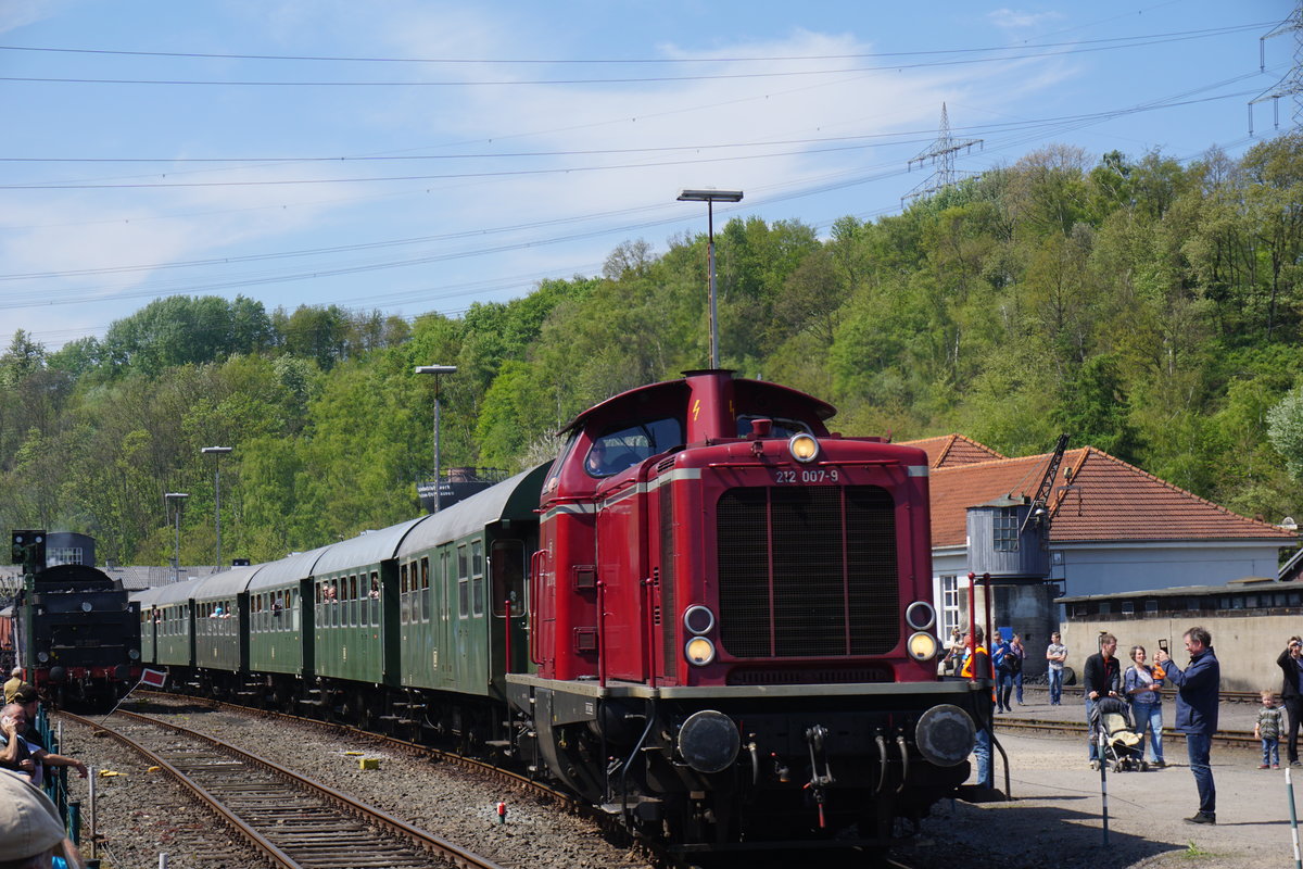 212 007 am 30.04.2017 im Eisenbahnmuseum Bochum