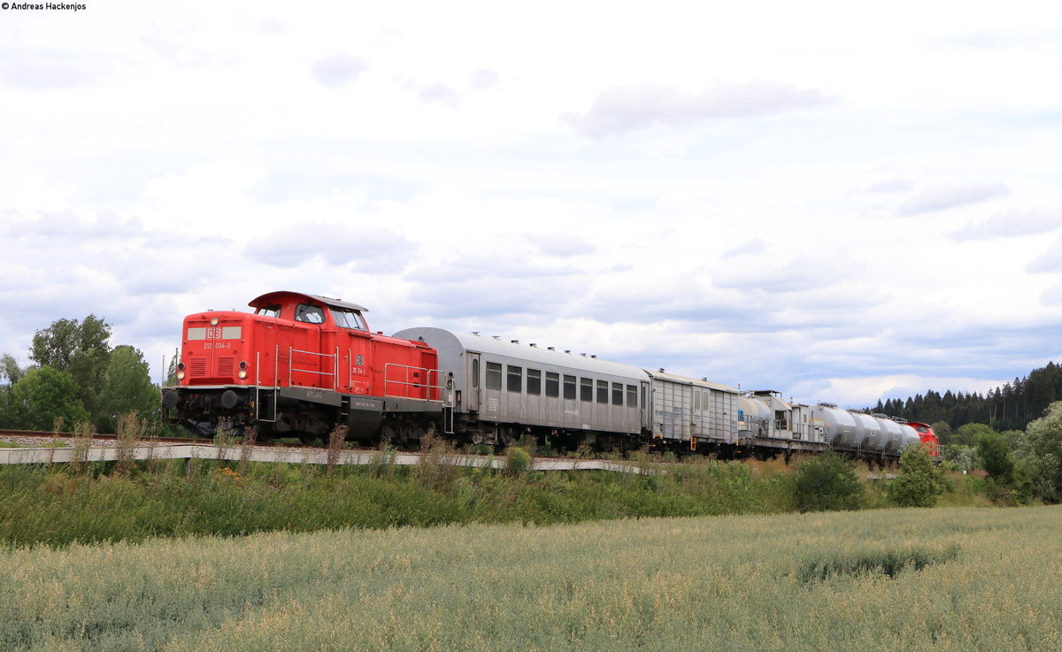 212 034-2 und 212 310-7 als Bauz 91957 (Rottweil-Villingen(Schwarzw)) bei Schwenningen 26.7.20