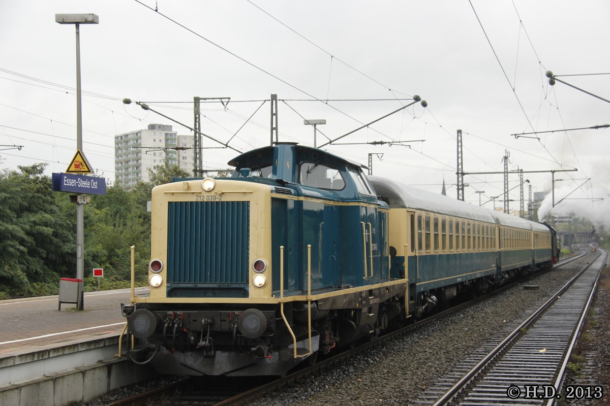 212 039-2 Railflex mit Pendelzug in Essen Steele Ost, September 2013.