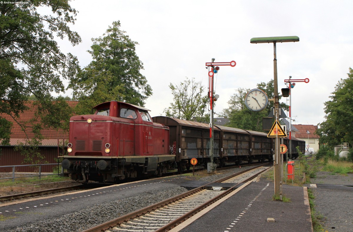212 133-3 mit einem Fotozug in Niederohmen 20.9.15