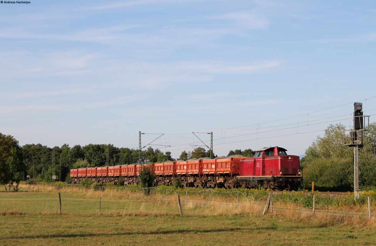 212 133-3 mit einem Schotterzug bei Niederschopfheim 5.8.15