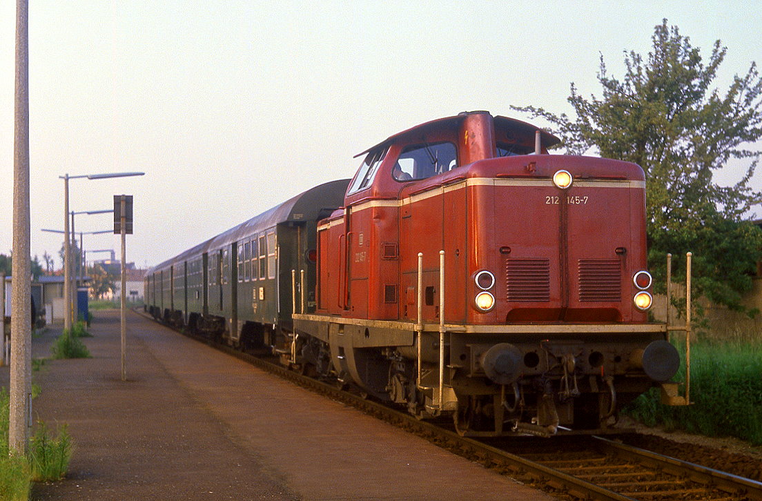 212 145, Dudenhofen, 19.06.1984.
