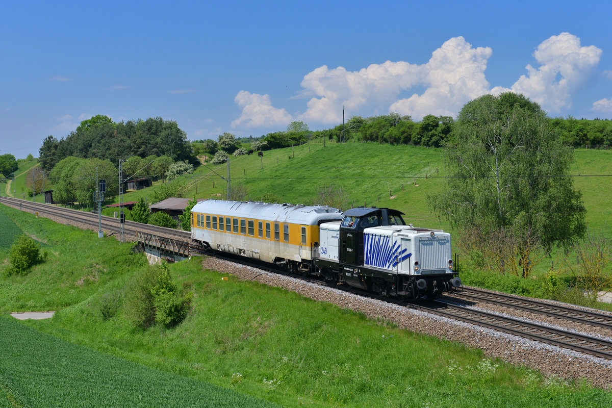 212 249 mit einem Messwagen am 18.05.2017 bei Fahlenbach. 