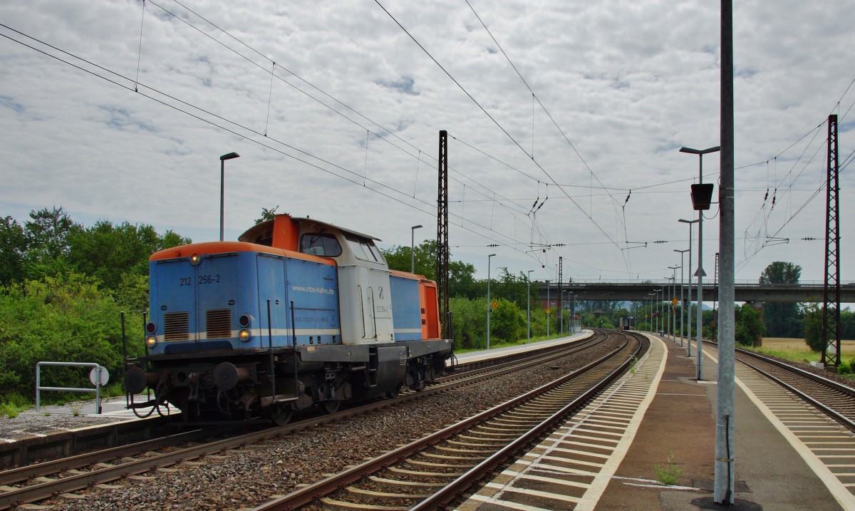 212 256-2 auf allein Fahrt in Retzbach-Zellingen am 16.07.14