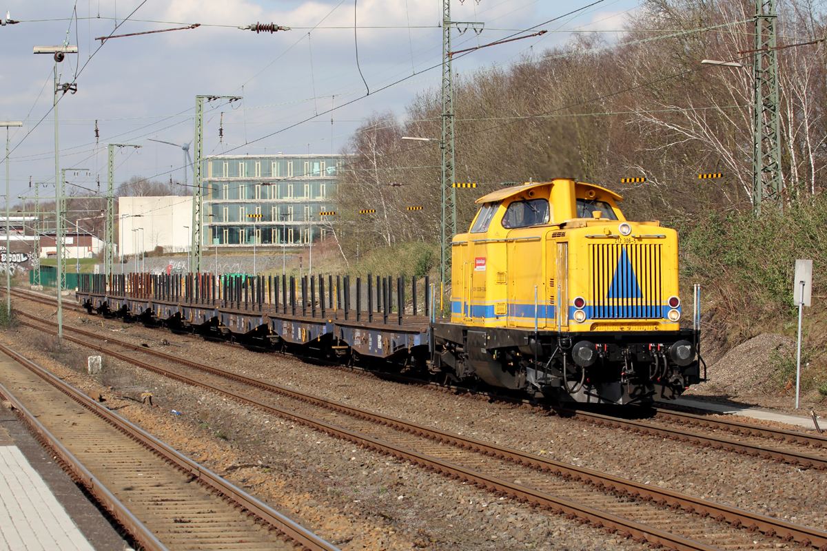 212 306-5 durchfährt Recklinghausen 3.4.2015