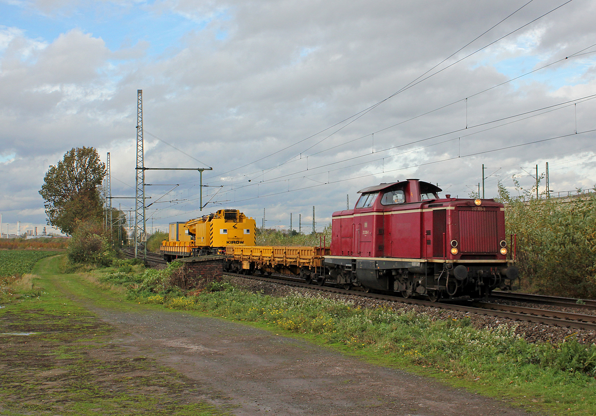 212 309-9 mit Kran bei Porz Wahn am 28.10.2013