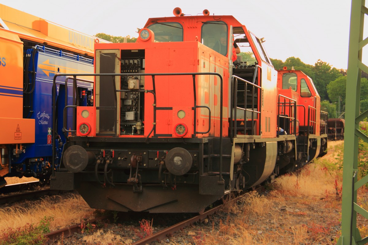 214 006-3 BBL in Coburg am 18.06.2014. (Bild entstand von einem öffentlichem Parkplatz am Güterbahnhof, die Parkplätze reichen fast bis an die Gleise.)