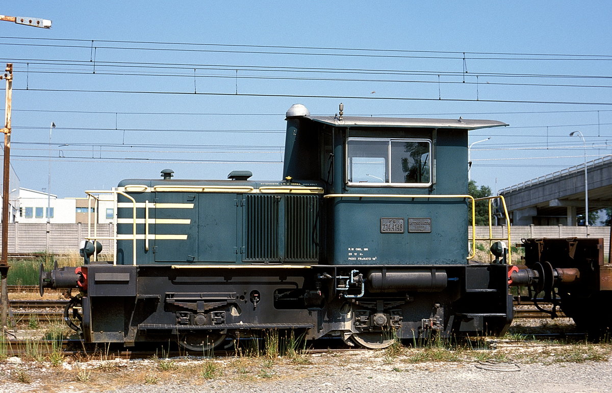  214 4148  Juzavva  03.06.00