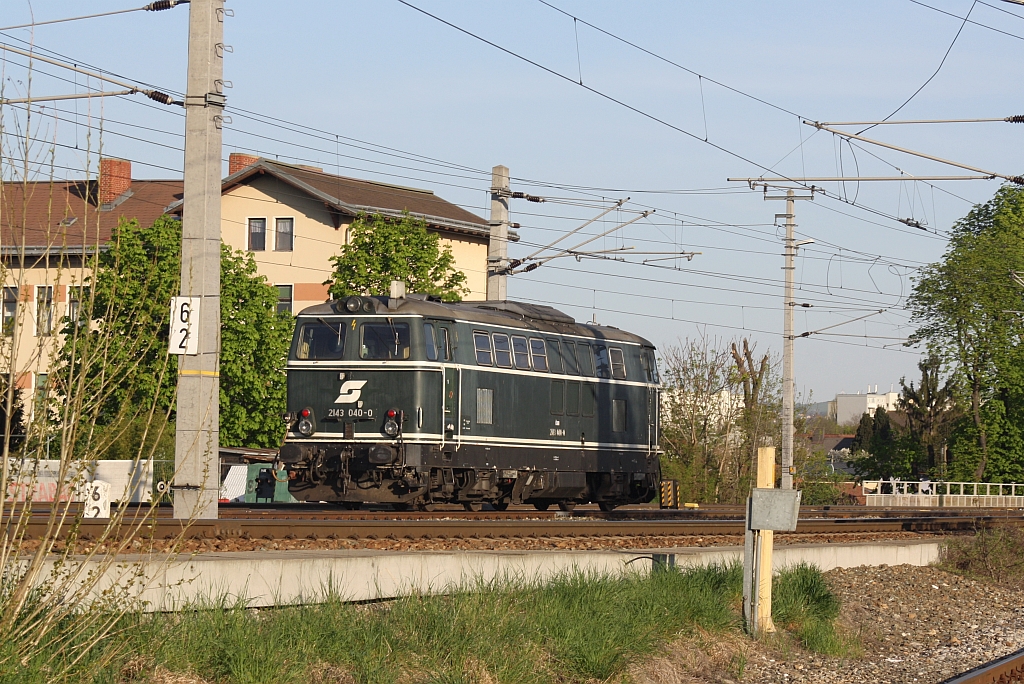 2143 040-0 am 22.April 2015 in Jedlersdorf.