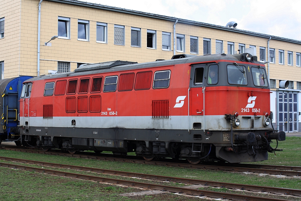2143 058-2 am 03.April 2015 in Jedlersdorf.