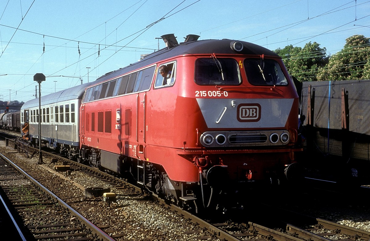  215 005  Ulm Hbf  12.06.91