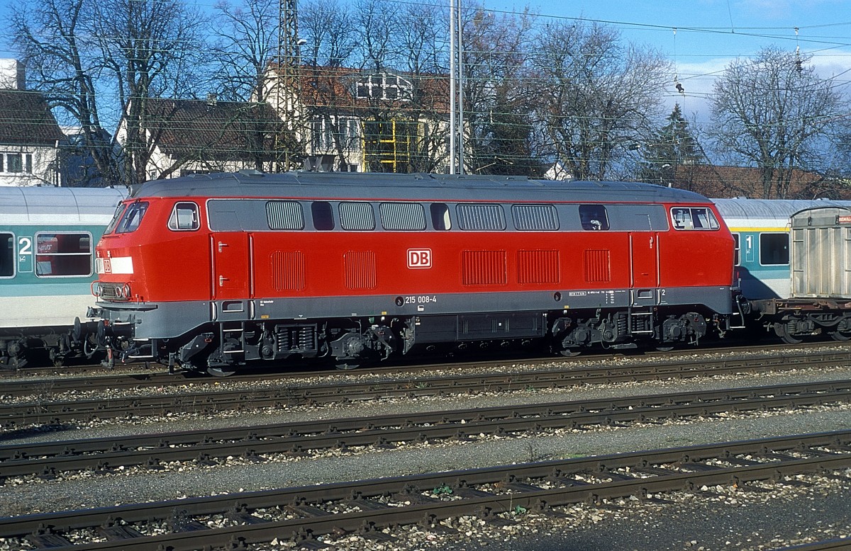 215 008  Ulm Hbf  06.11.98