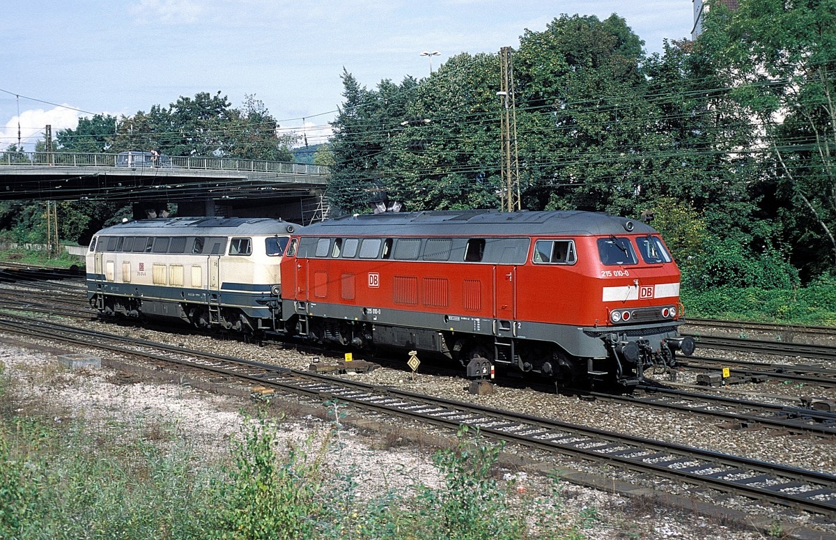 215 010 + 215 074  Ulm Hbf  24.09.99