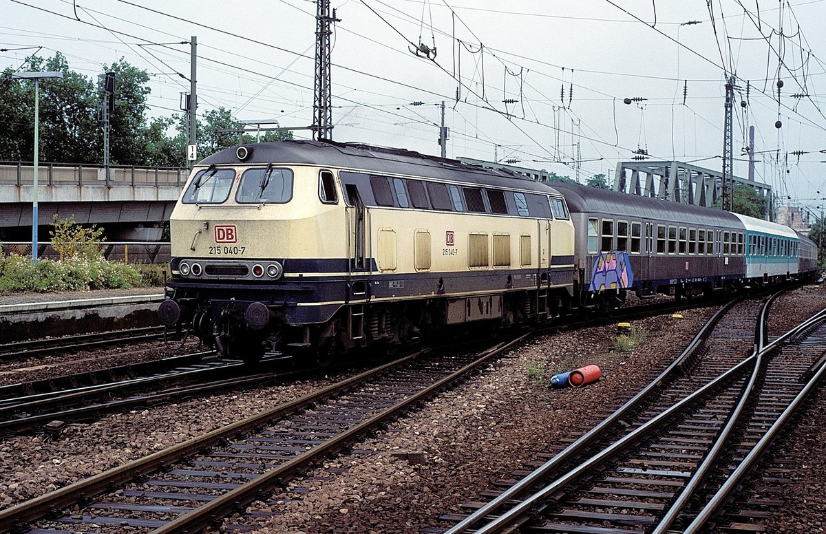 215 040  Köln - Deutz  04.07.94