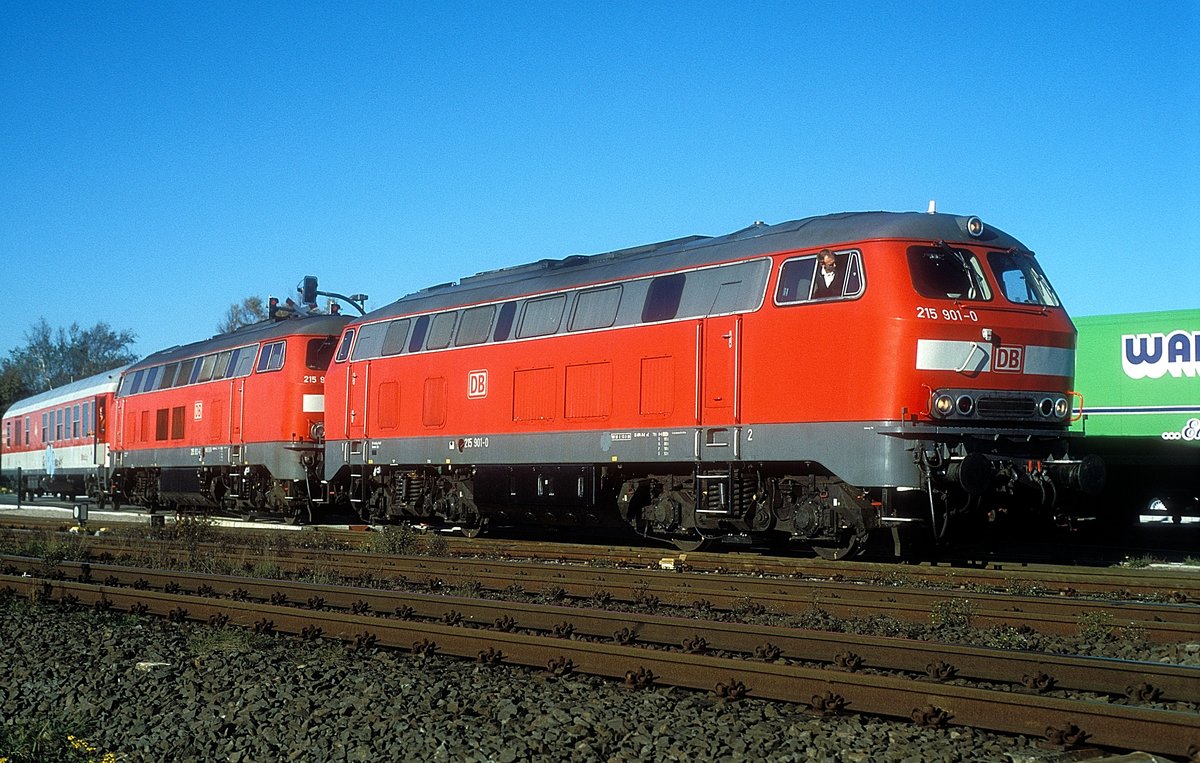 215 901 + 903  Niebüll  15.10.03