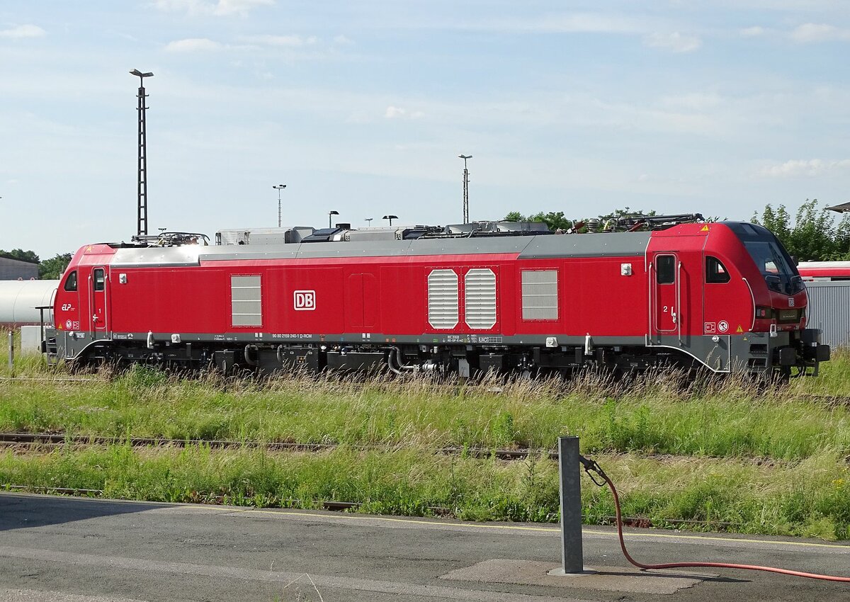 2159 240 der DB am 17.06.2022 in Mühldorf.