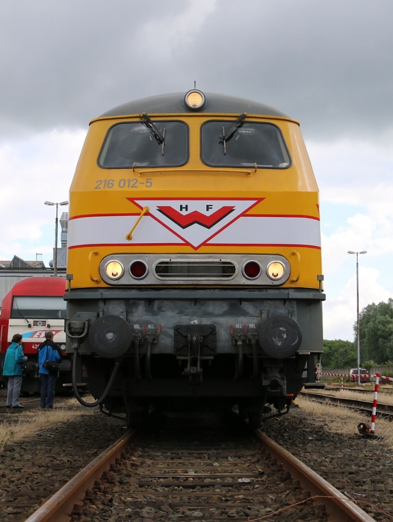 216 012-5 der Wiebe stand am 14.06.2014 im AW Bremen Sebaldsbrück auf dem Außengelände ausgestellt.. Aufgenommen am TdoT zum 100 jährigen Jubiläum.