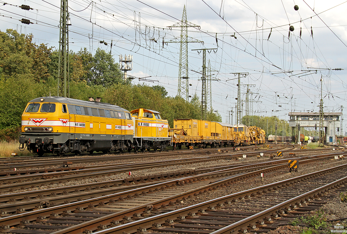 216 032 & 211 015 in Gremberg am 17.07.2018