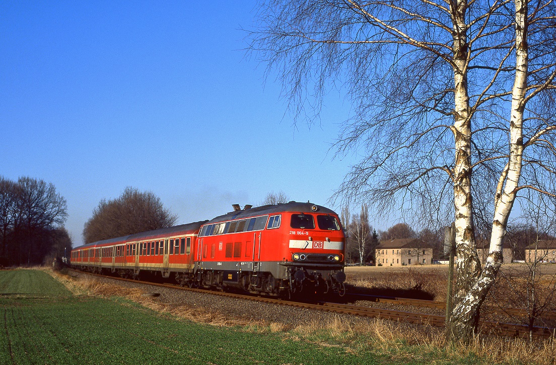 218 004, Feldhausen Grenzstraße, RE10227, 22.03.2003.