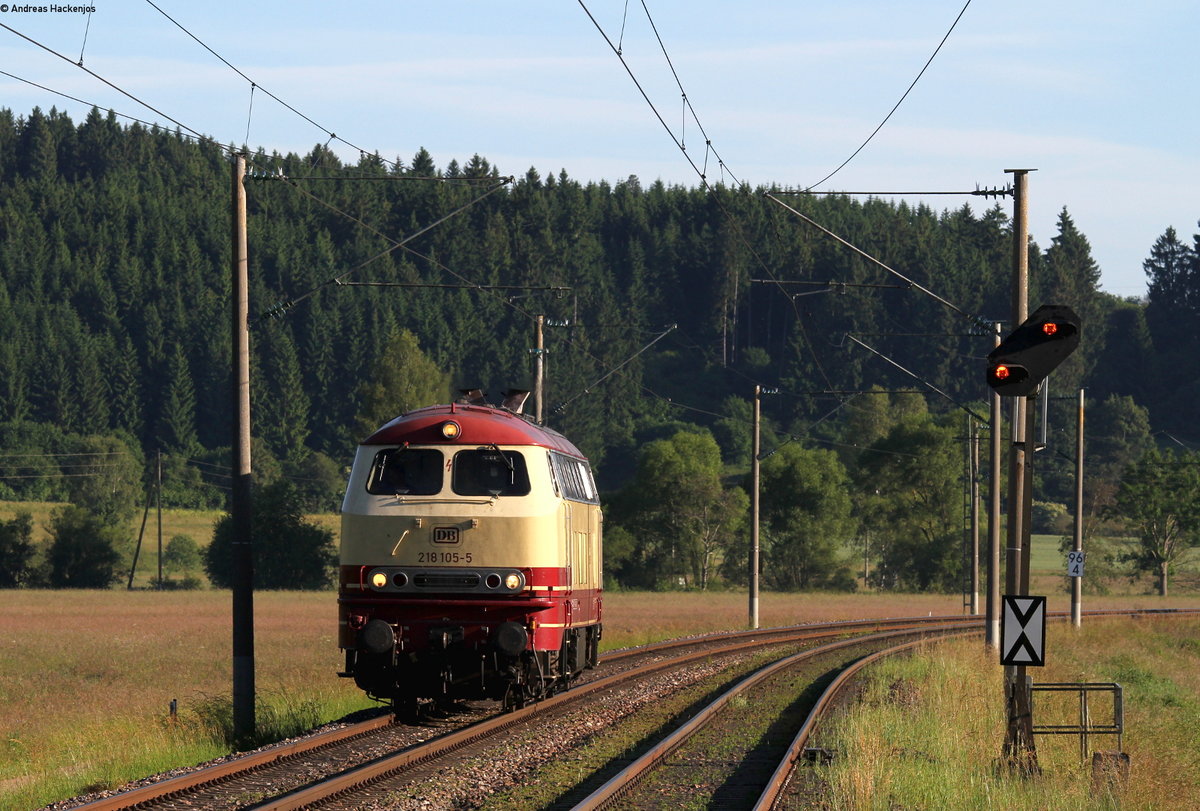 218 105-5 als Tfzf 70667 (Villingen(Schwarzw)-Titisee) bei Aufen 20.6.16