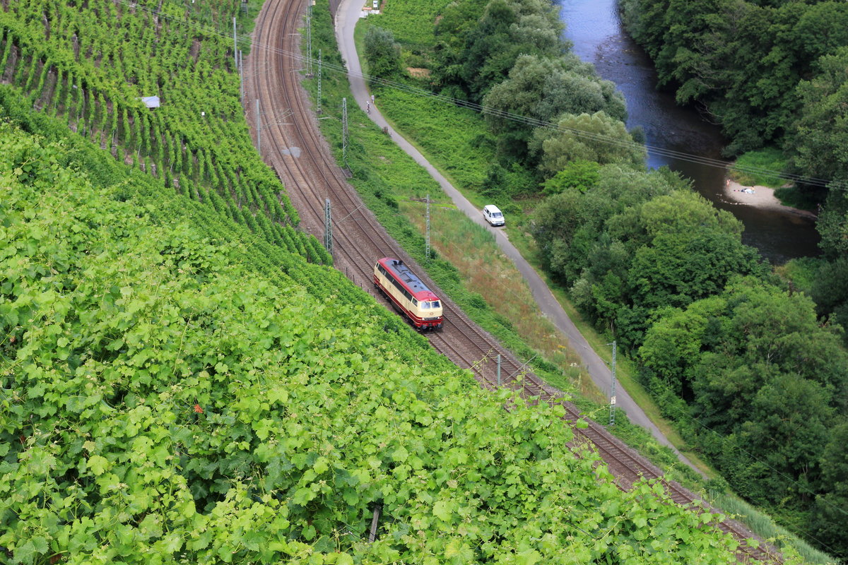 218 105 unterhalb der Besigheimer Weinberge am 30.06.2020. 