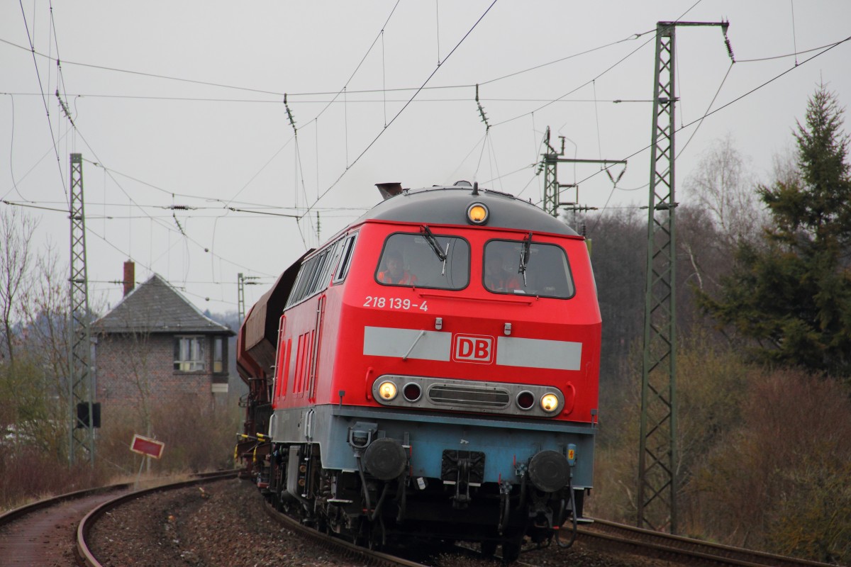 218 139-4 DB bei Creidlitz am 09.04.2012. 