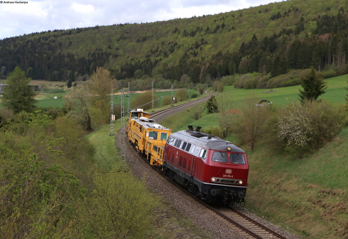 218 155-0 mit dem DGZ 56294 (Wesel-Singen(Htw)) bei Möhringen 19.5.21