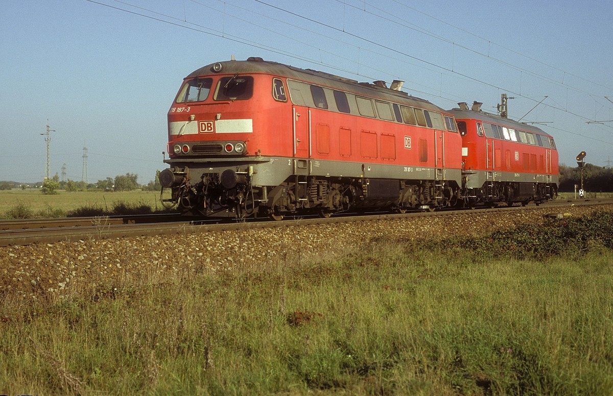 218 187 + 218 477  Waghusel  12.10.04