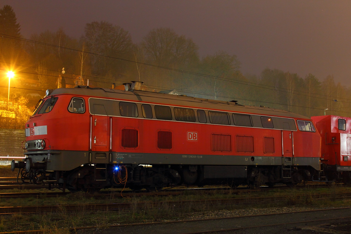 218 249-1 DB in Kronach am 28.12.2016