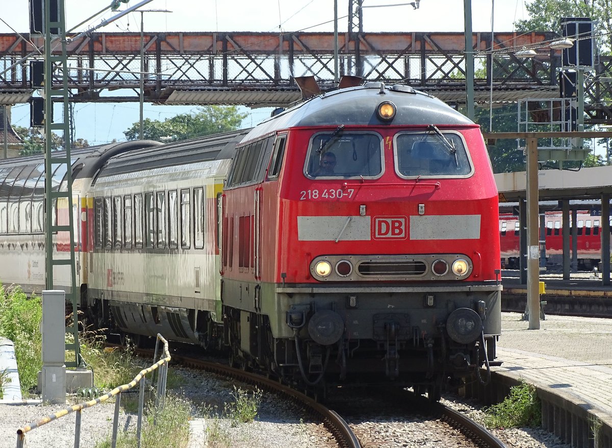 218 340 mit EC 195 am 25.06.2020 in Lindau.