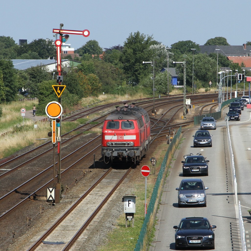 218 362 bei Rangierarbeiten in Niebüll am 23.07.14. 