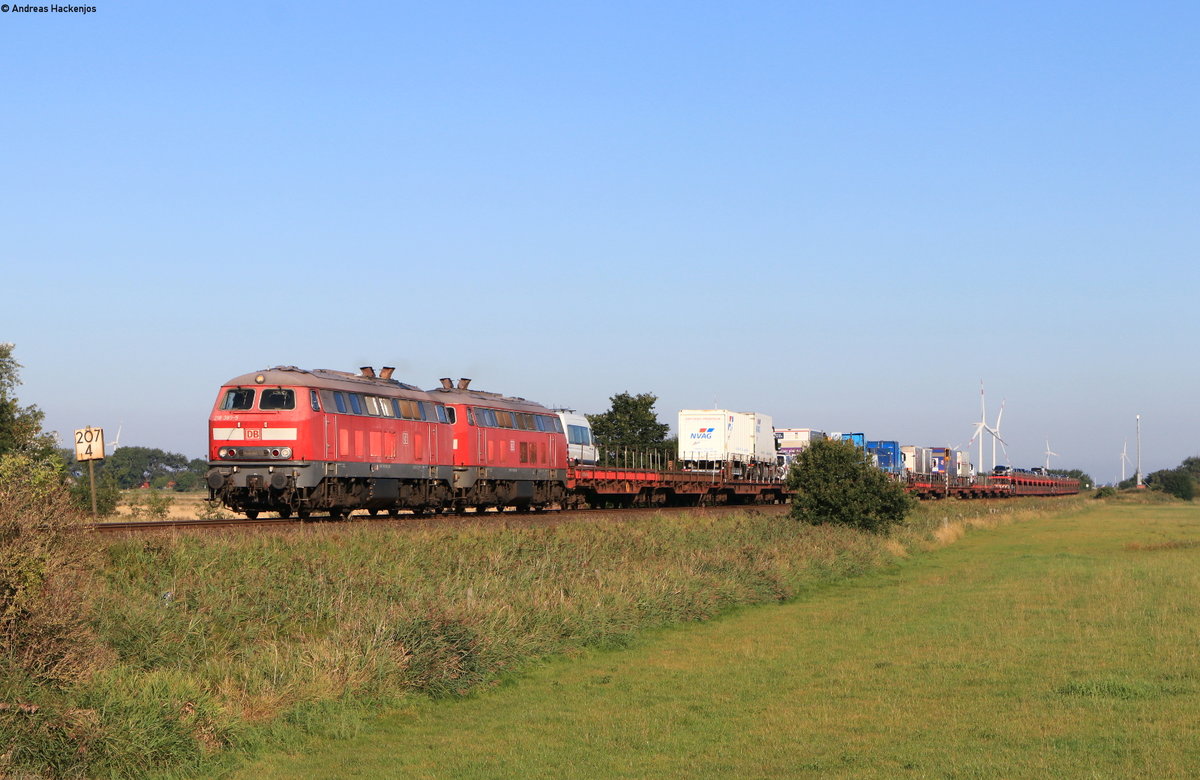 218 389-5 und 218 385-3 mit dem AS 1413 (Westerland(Sylt)-Niebüll) bei Emmelsbüll 2.9.20