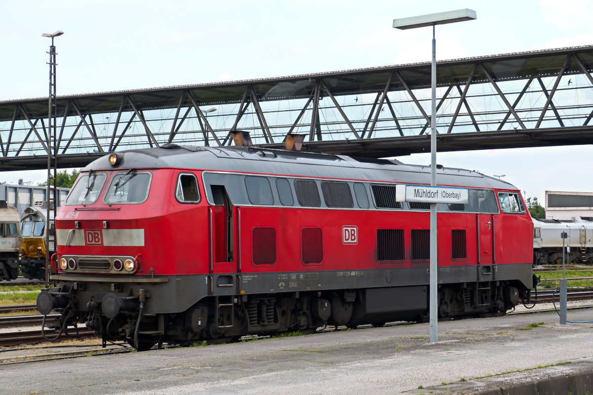218 401-8 Bahnhof Mühldorf 30.05.2017