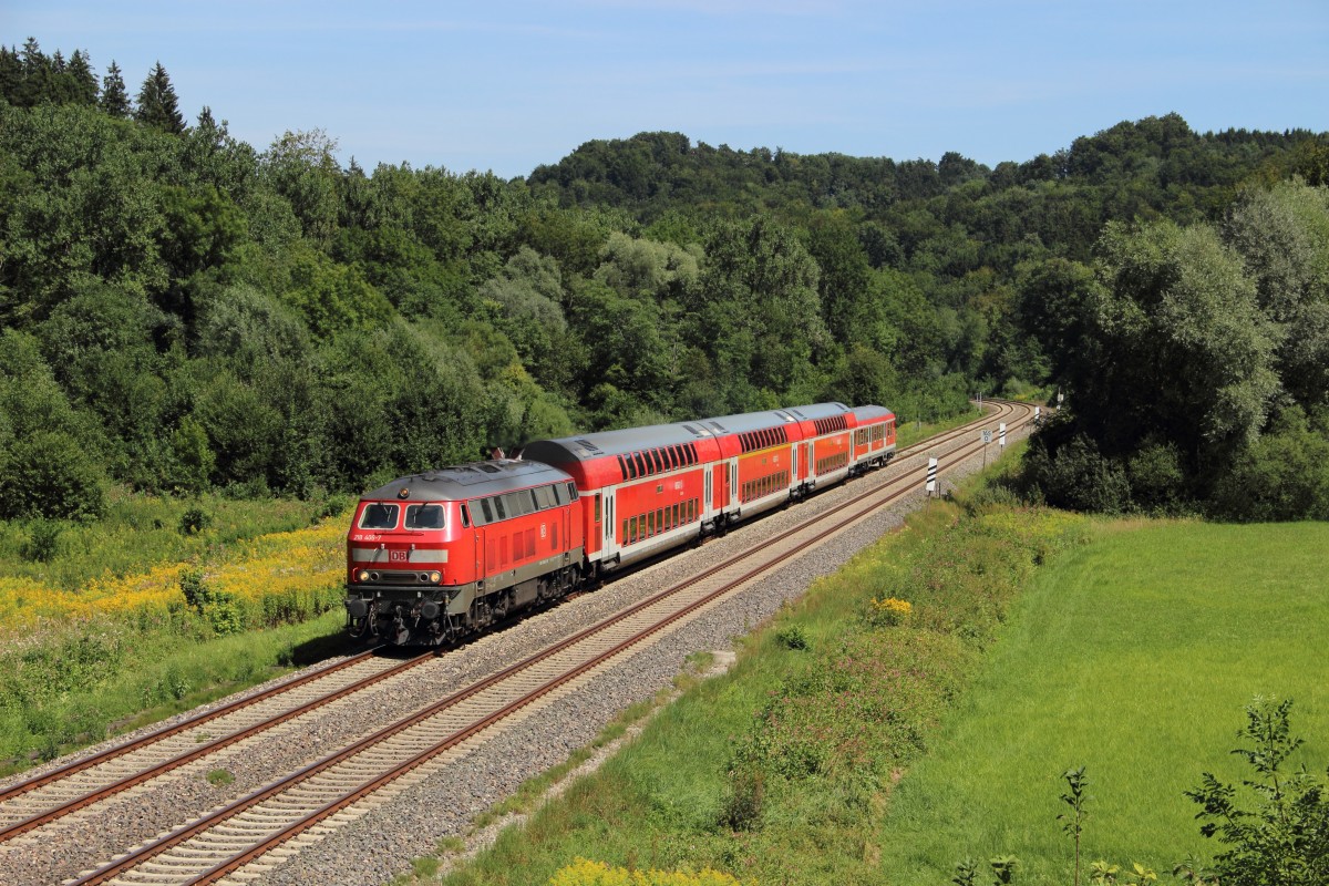 218 406-7 mit dem IRE 4227 (Stuttgart Hbf - Lindau Hbf) bei Mochenwangen, Schussentobel am 21.08.13