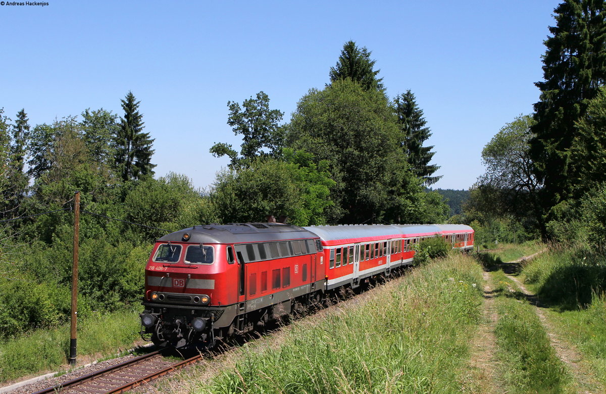 218 406-7 mit dem RE 22311 (Rottweil-Neustadt(Schwarzw)) bei Hausen vor Wald 10.7.16
