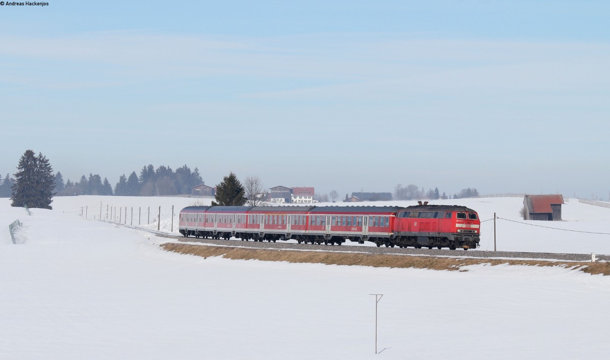 218 414-1 mit der RB 57342 (Augsburg Hbf-Füssen) bei Seeg 19.2.15