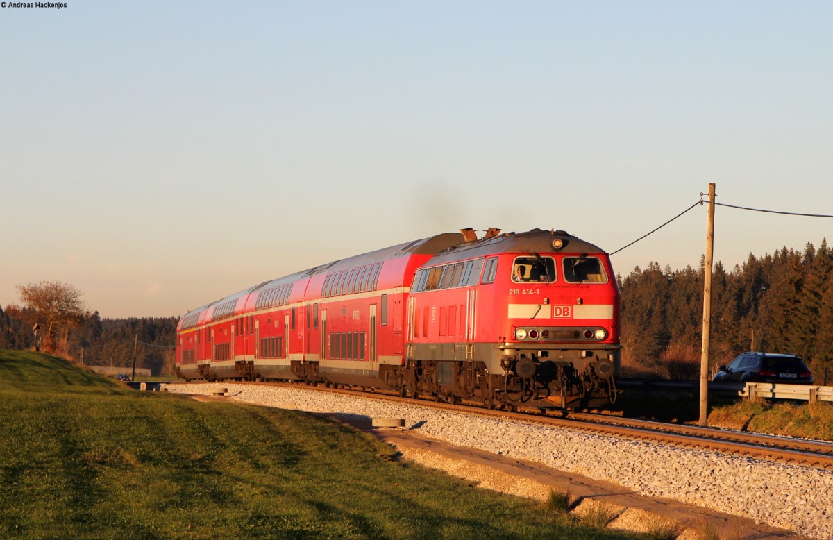 218 414-1 mit der RB 57352 (Augsburg Hbf-Füssen) bei Bethlehem 1.11.15