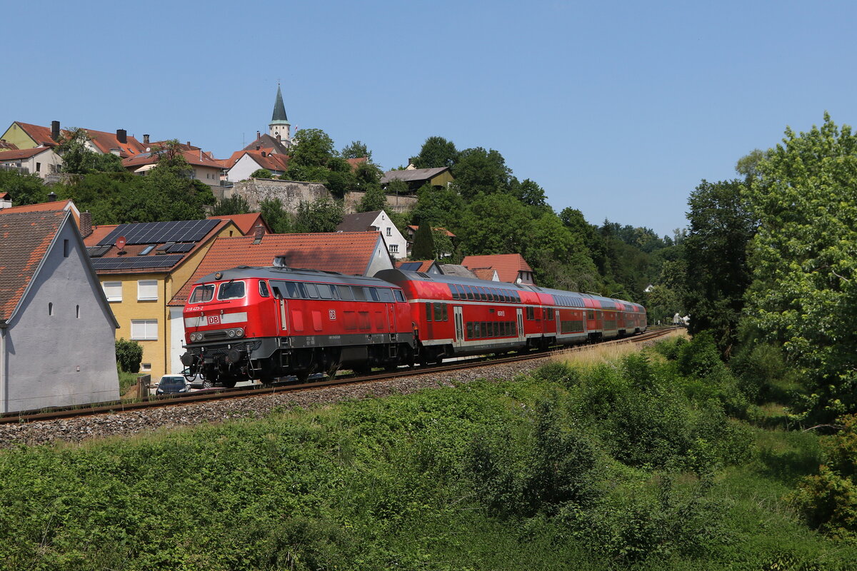 218 423 war am 20. Juni 2026 bei Nabburg in Richtung Regensburg unterwegs.