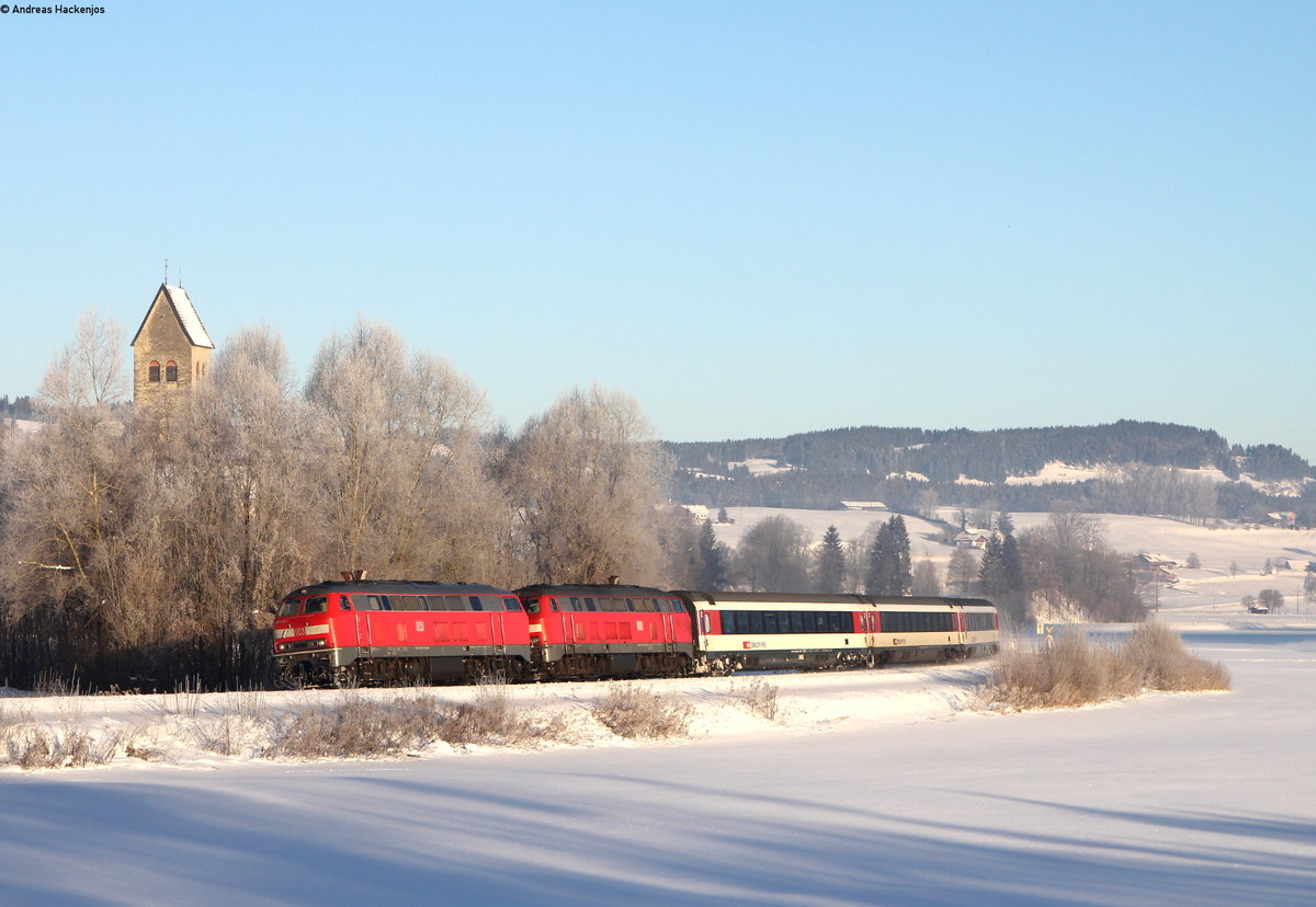 218 430-7 und 218 463-8 mit dem EC 196 (München Hbf-Zürich HB) bei Stein 21.1.17
