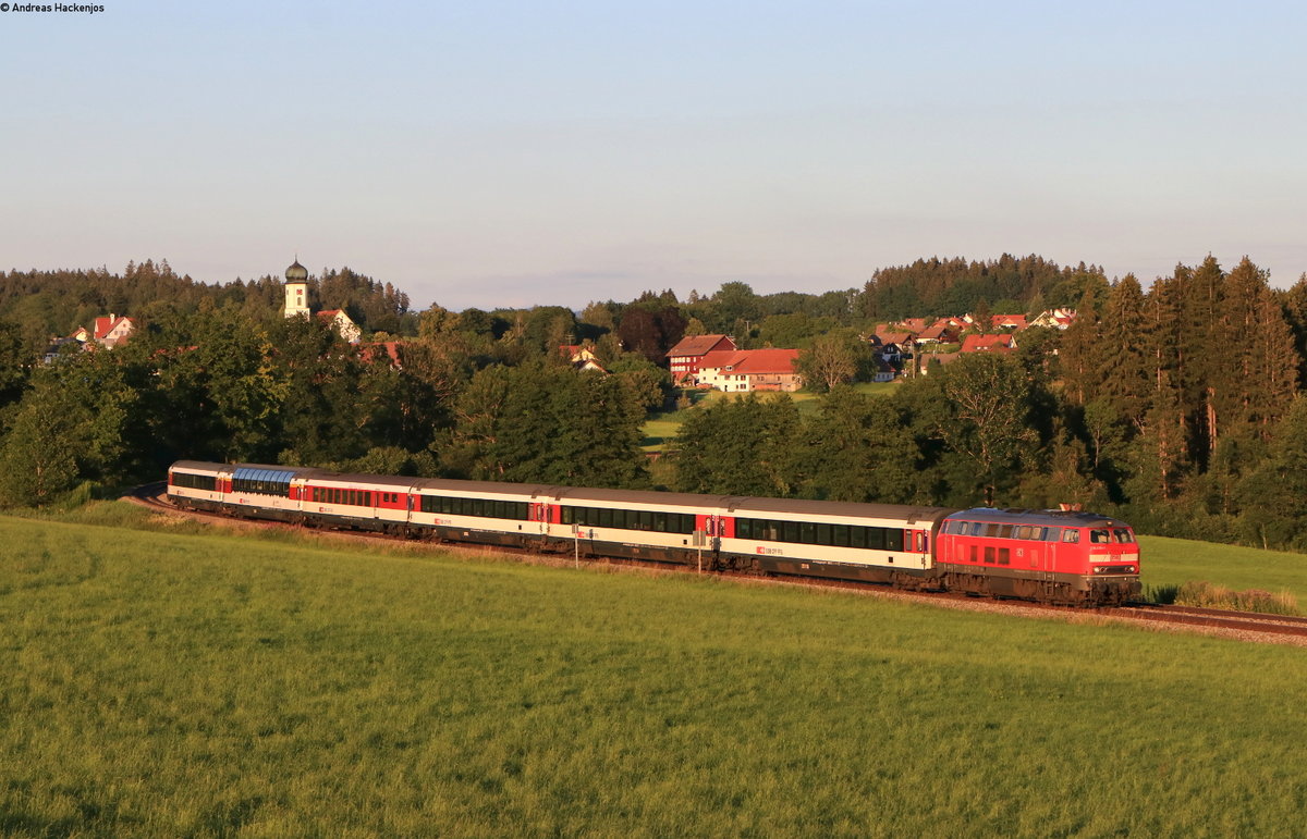 218 430-7 mit dem EC 190(München Hbf-Basel SBB) bei Wohmbrechts 12.7.20