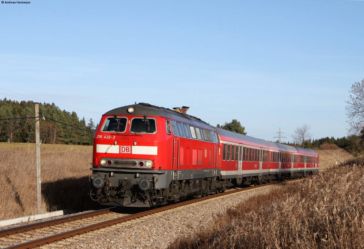218 432-3 mit dem RE 22311 (Rottweil-Neustadt(Schwarzw)) bei Rötenbach 15.11.15