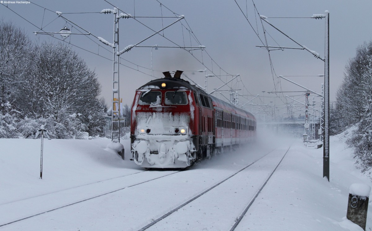 218 434-9 mit dem RE 22311 (Rottweil-Neustadt(Schwarzw)) bei Villingen 28.12.14