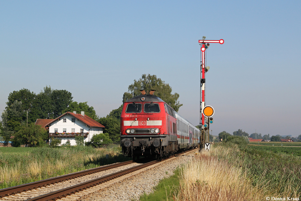 218 444 mit RB 27027 am 19.07.2014 bei Weidenbach.