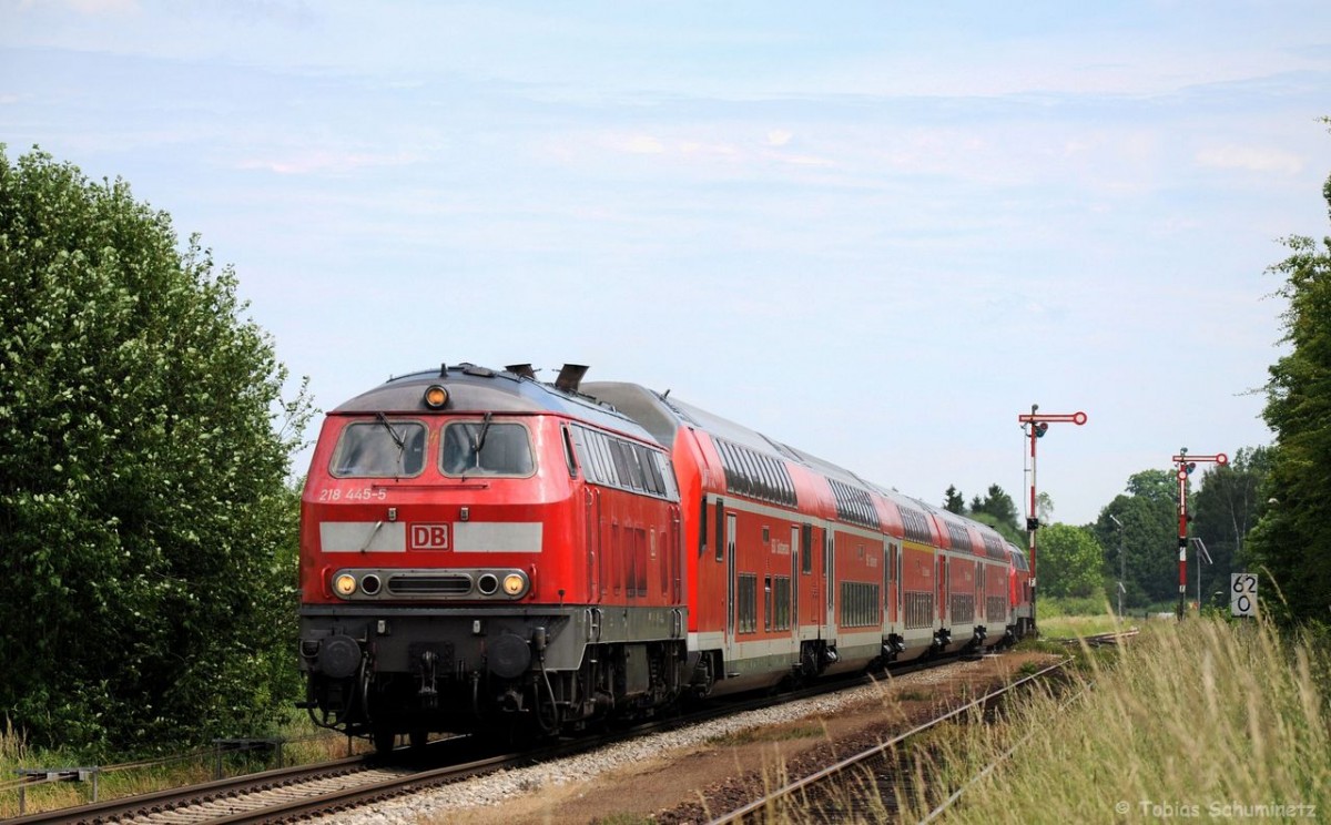 218 445 (92 80 1218 445-5 D-DB) + 416 (92 80 1218 416-6 D-DB) mit RB27056 am 15.06.2013 in Weidenbach