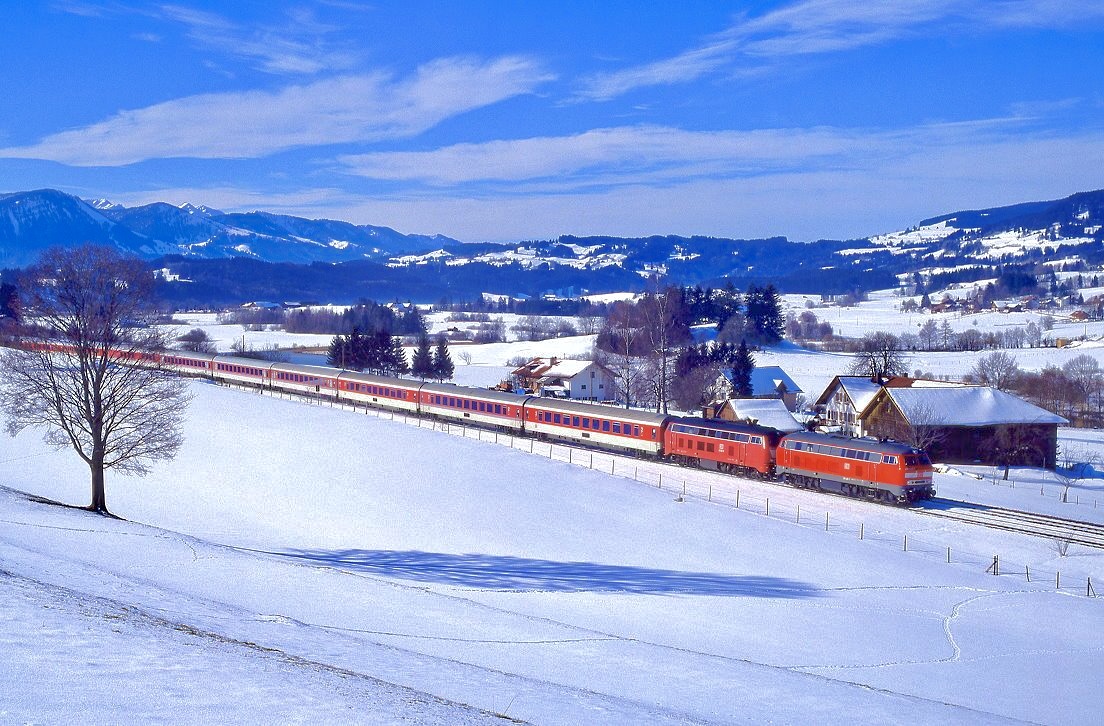 218 449 + 218 241, Waltenhofen, IC714, 27.02.1999.
