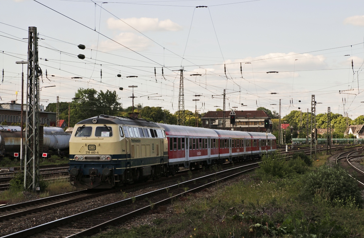 218 460-4 schiebt am 30.05.2020 den DPN 31116 aus Schwerte in Richtung Dortmund Hauptbahnhof. Nach längerer Zeit machte ich bei dieser Aufnahme mal wieder Bekanntschaft mit der berühmten Fotografenwolke...
