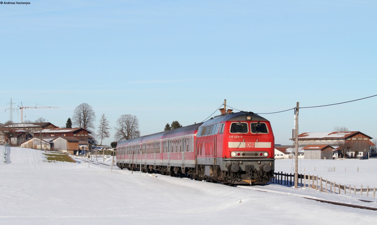 218 469-5 mit dem RE 57510 (München Hbf-Füssen) bei Seeg 19.2.15