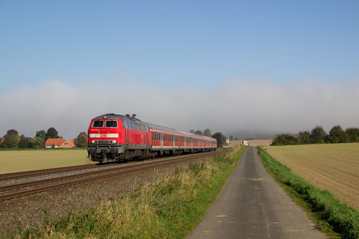 218 473-7 mit dem RE 14065 (Hannover Hbf - Bad Harzburg) in Heißum am 04.10.14