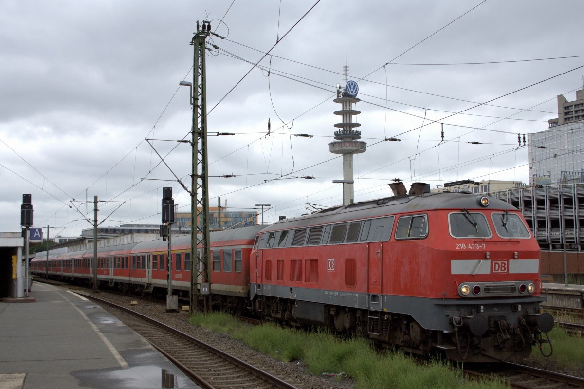 218 473-7 verlässt am 29.05.2014 mit dem Leerzug des RE14064 Hannover Hbf.