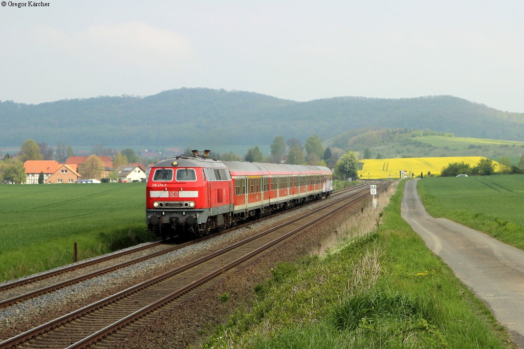 218 474-5 mit dem RE 14065 Hannover-Bad Harzburg bei Heißum, 20.04.2014.